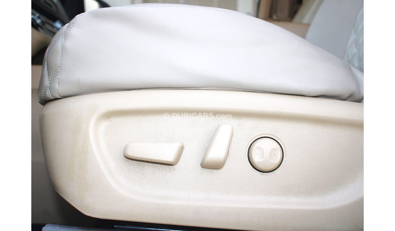 كيا كارنيفال LX كيا جراند كرنفال 2020 خليجي ميد ابشن بحالة ممتازة