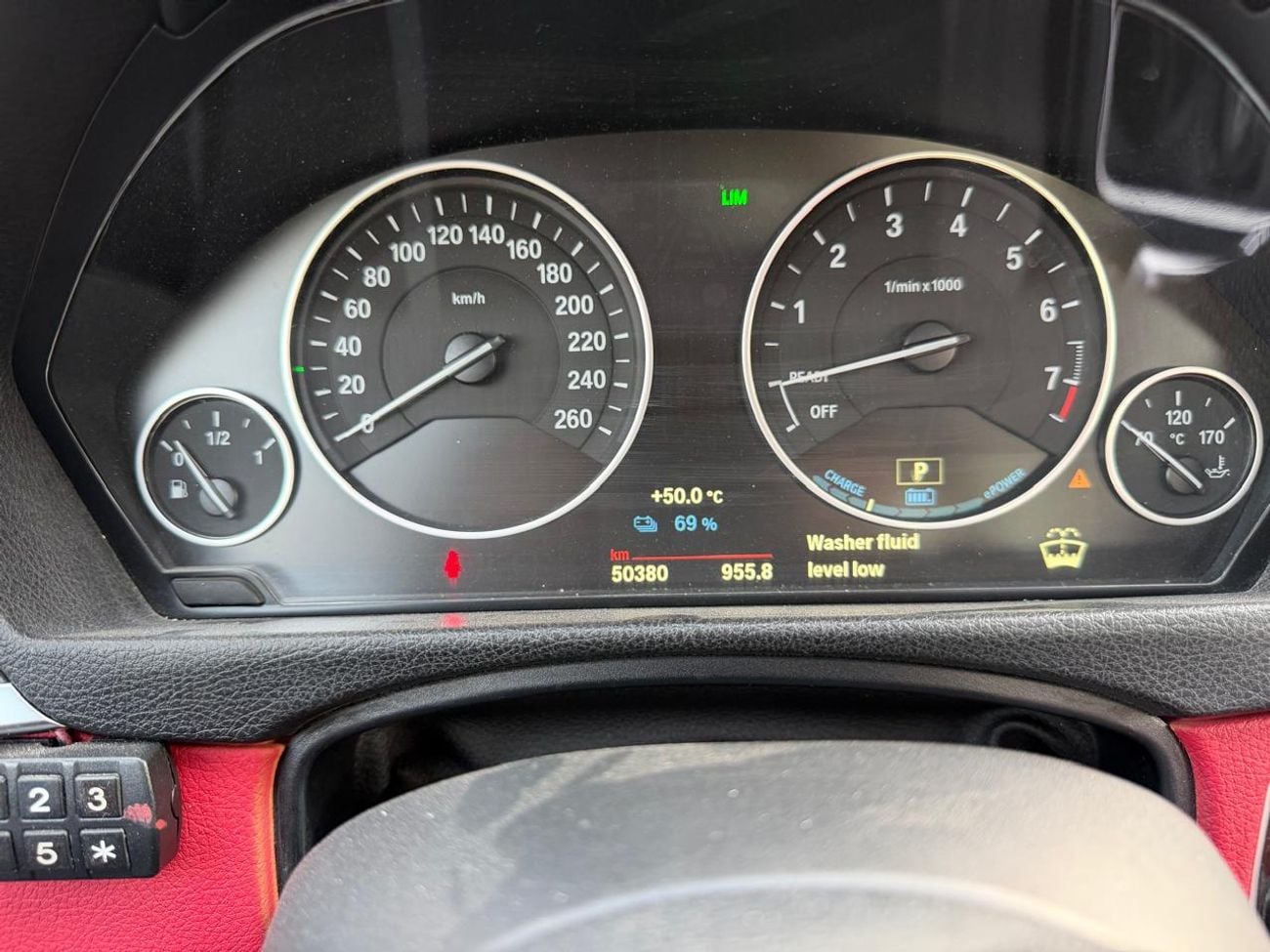 BMW 330e BMW