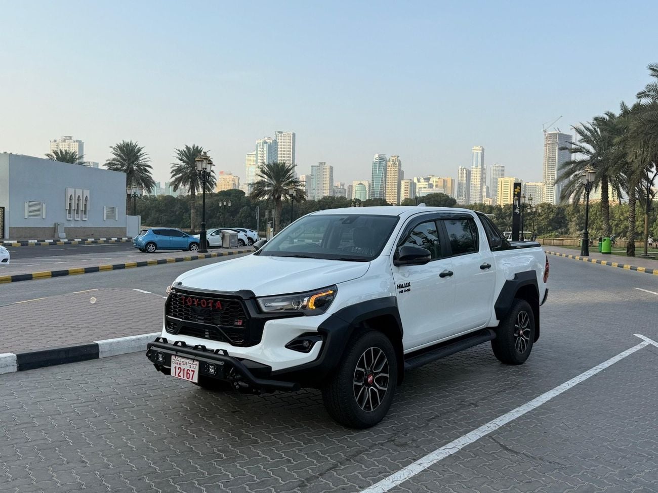 تويوتا هيلوكس SR5 48V with GR Kit