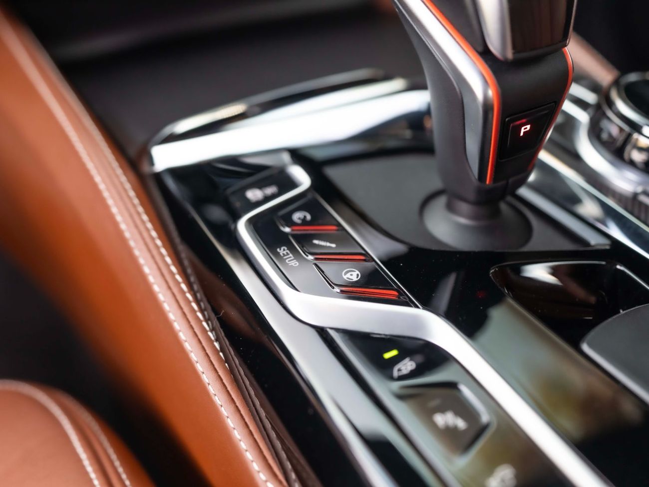 BMW M5 Competition 4.4L (617 HP)