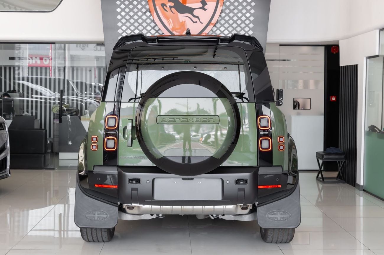 Land Rover Defender Land Rover Defender | 110 (P400) | GCC Specs | 2026 (Export)