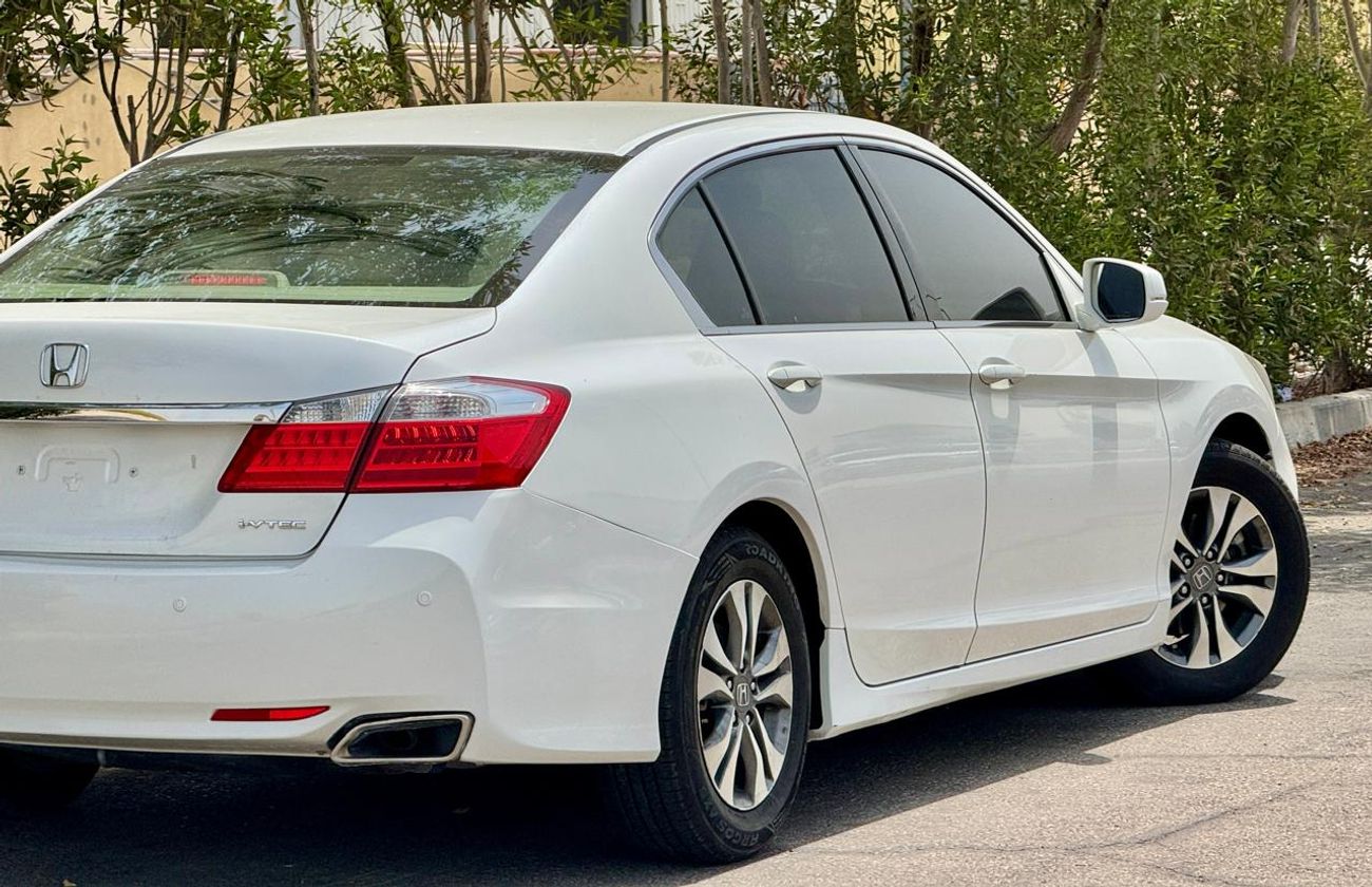 Honda Accord EX 2.4L 1100x24-Monthly l GCC l 2.4L, Cruise, Camera l Accident Free