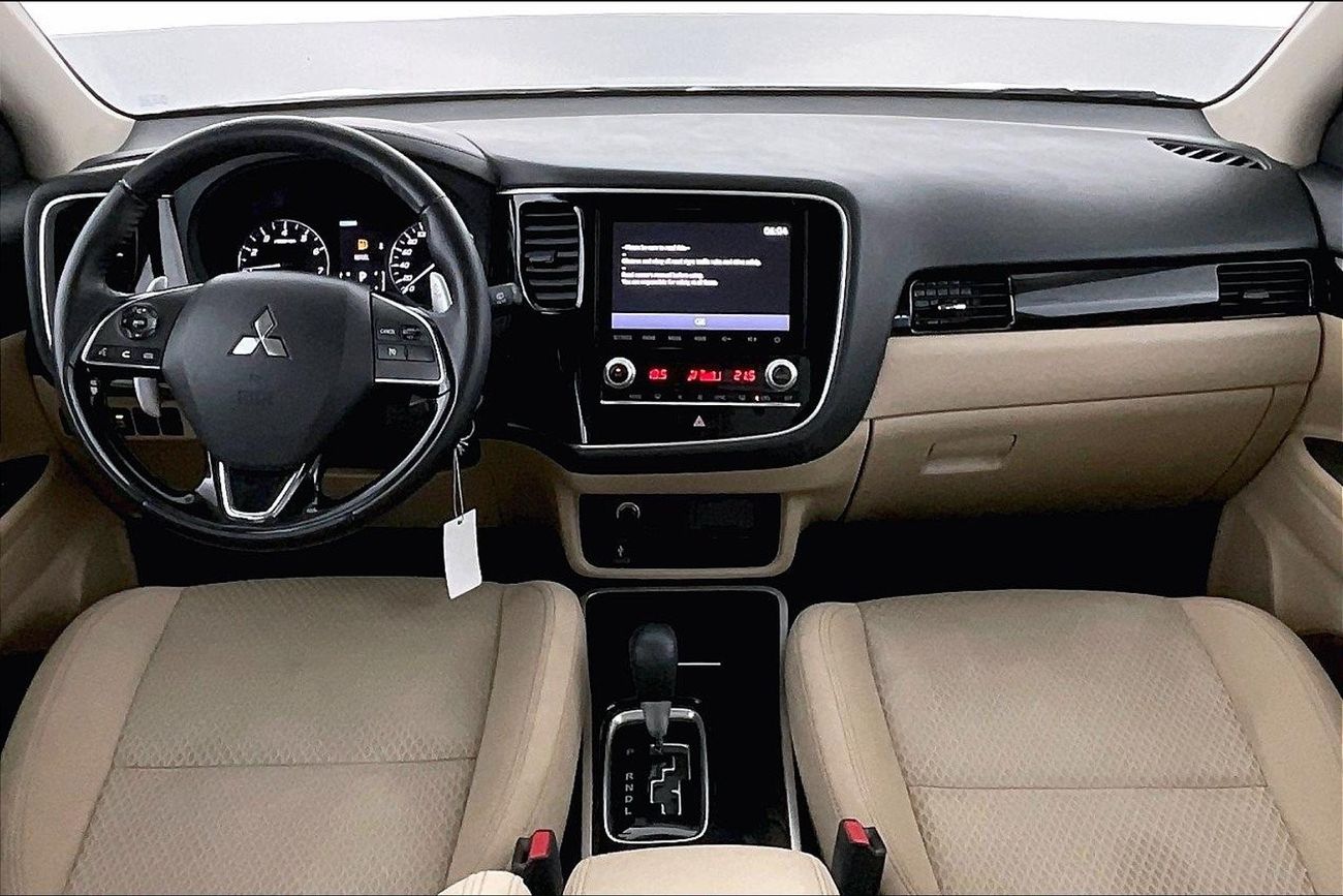 Mitsubishi Outlander GLX Midline| 1 year free warranty | Exclusive Eid offer