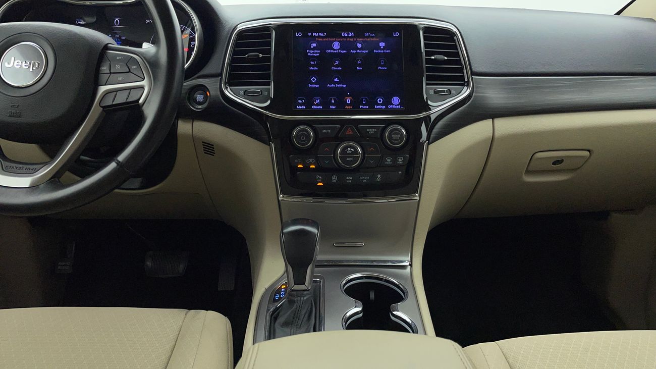 جيب جراند شيروكي LAREDO 3.6 | بدون دفعة مقدمة | اختبار قيادة مجاني للمنزل