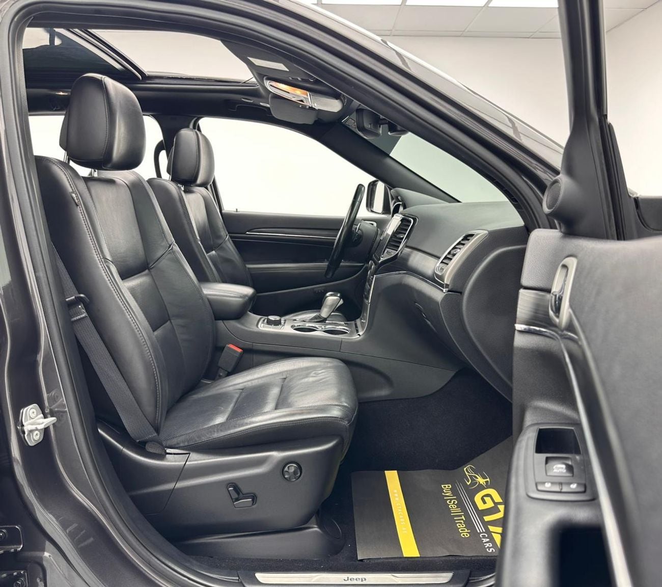 جيب جراند شيروكي 2020 Jeep Grand Cherokee Limited, 1 Year Warranty Unlimited Km, Service History, GCC