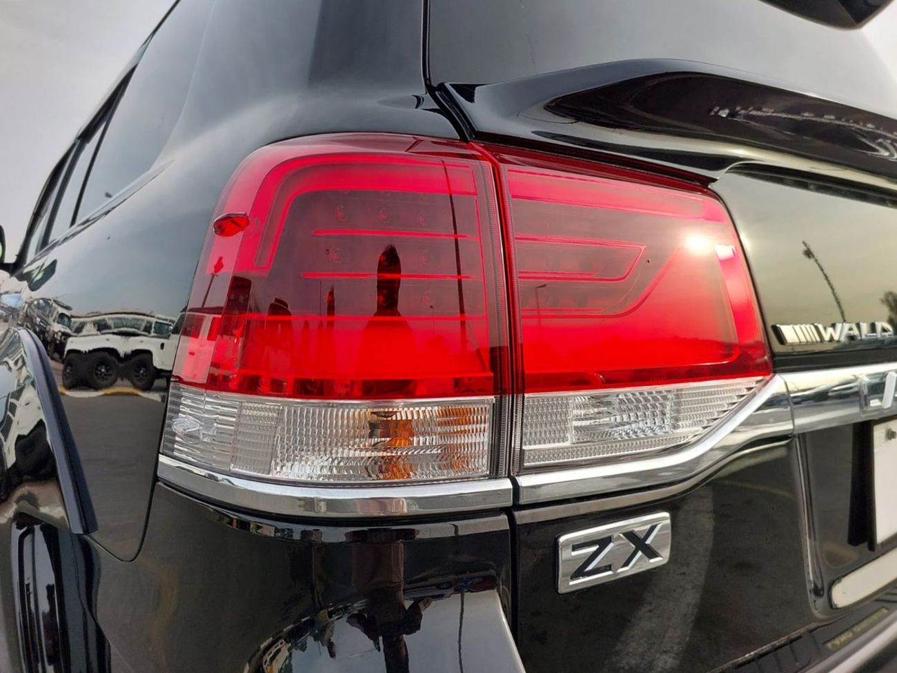 Toyota Land Cruiser TOYOTA LAND CRUISER SUV RHD 2019 MODEL 4.6 L PETROL AUTOMATIC(PM92283)