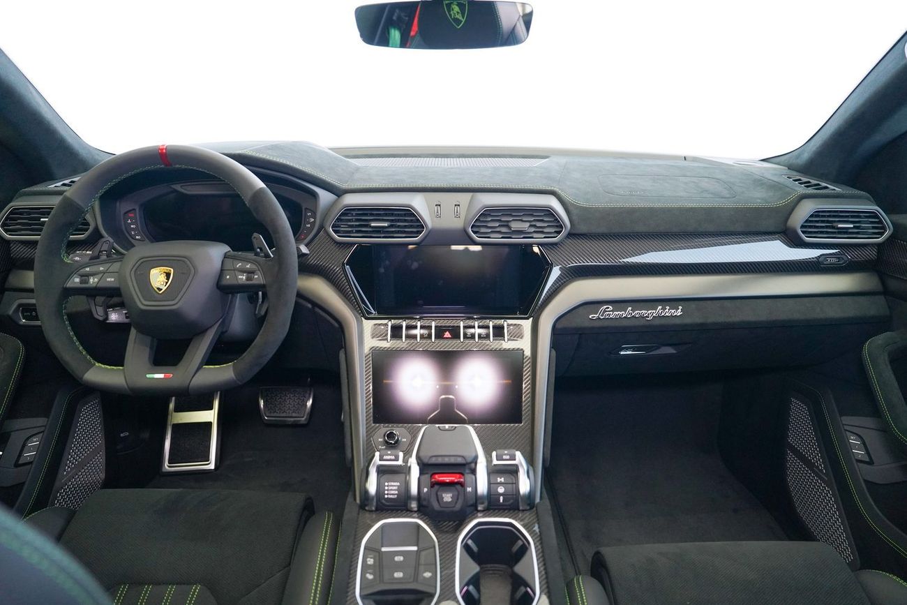 Lamborghini Urus 4.0T V8 Performante