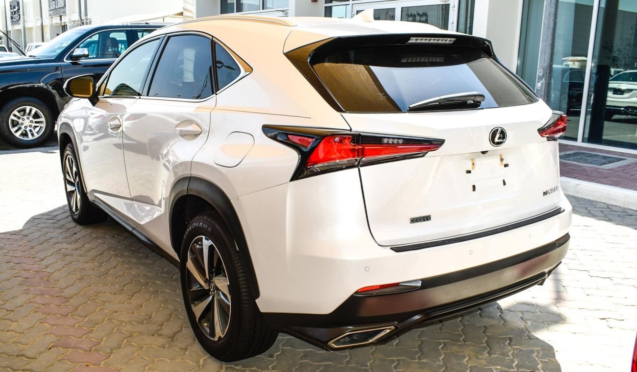 Lexus NX300