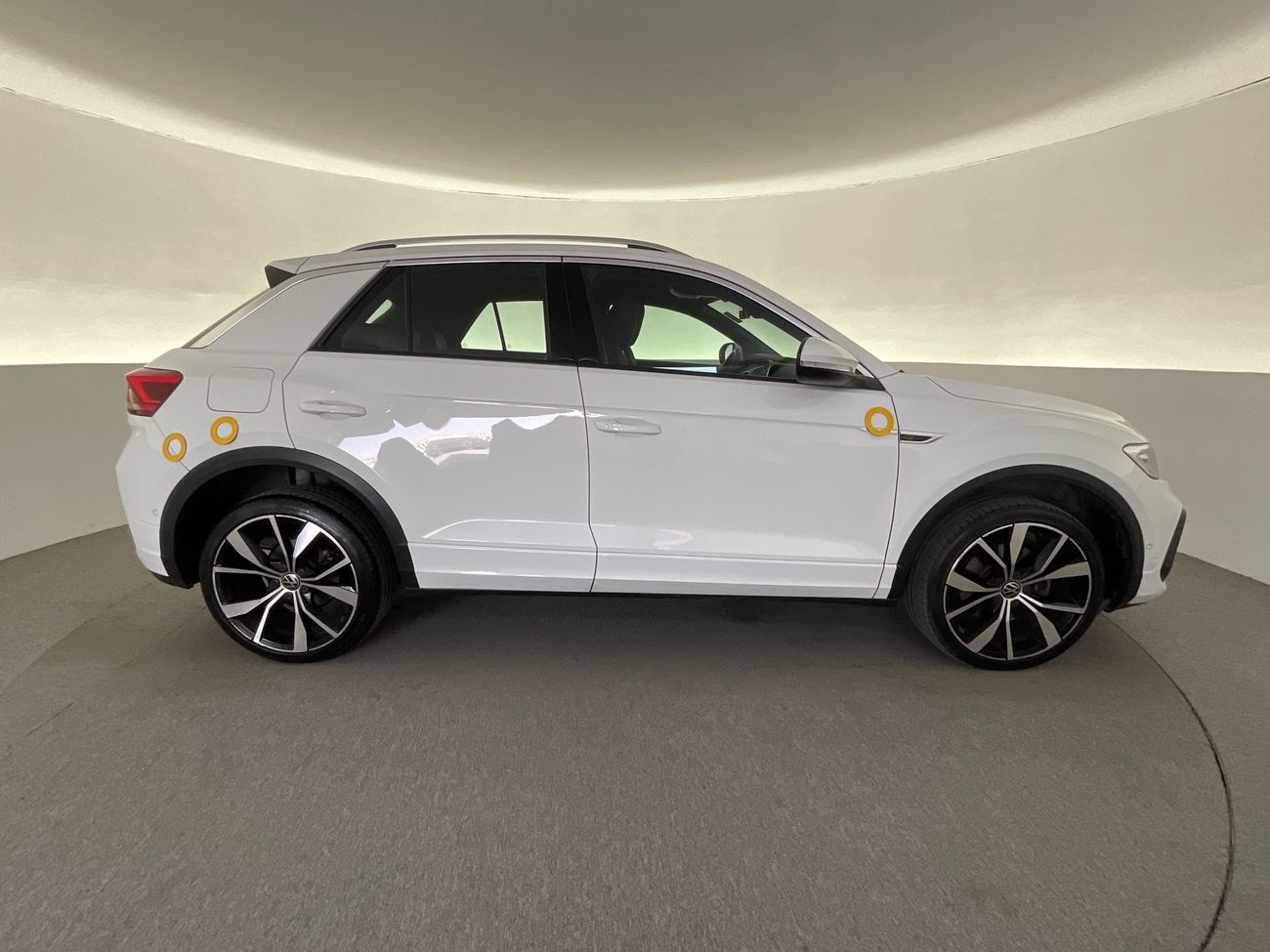 Volkswagen T ROC R-Line | Guaranteed Warranty | 0 Down Payment