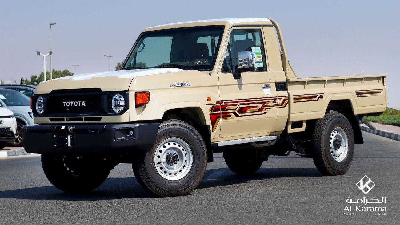 Toyota Land Cruiser Pick Up 4.0L V6 Petrol Engine, Manual Transmission, 4WD with Diff Lock