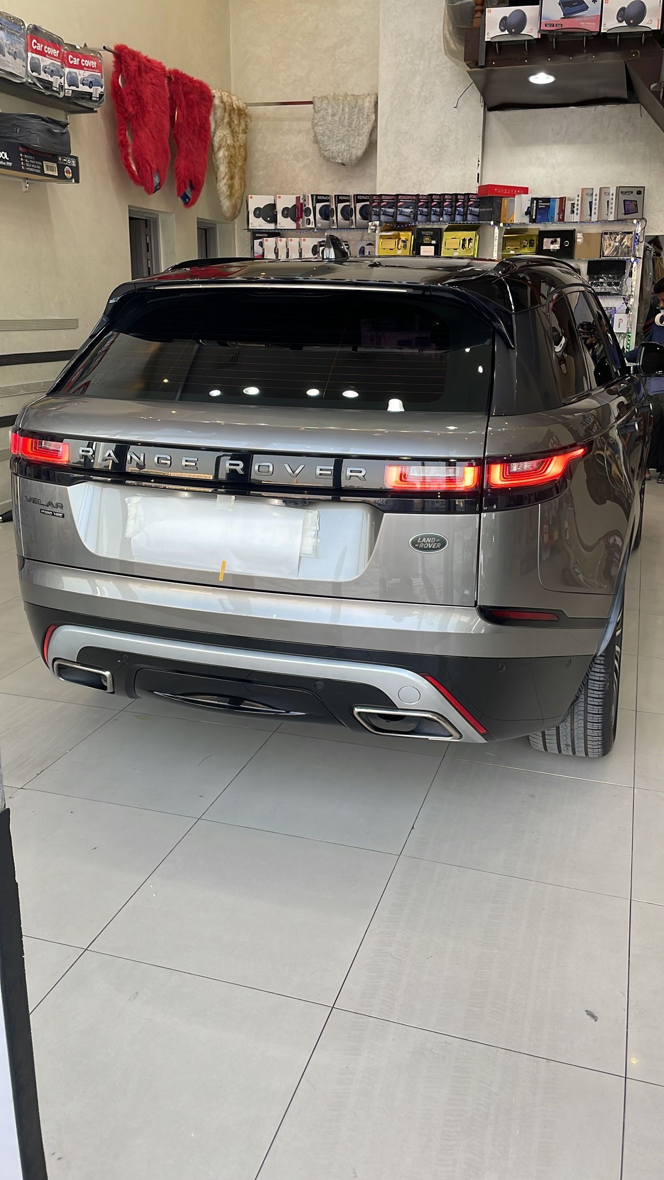 Land Rover Range Rover Velar P380 R-Dynamic 3.0L