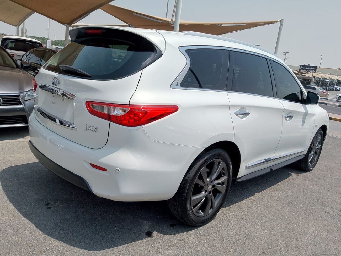 Infiniti JX35 Luxury 3.5L