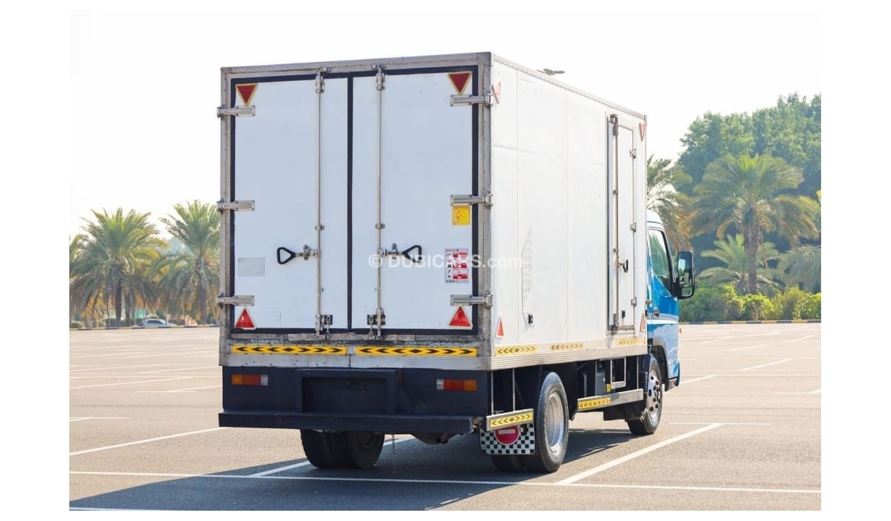 ميتسوبيشي فوسو كانتير 2015 Fuso Freezer Box - M/T Diesel - 3.3L RWD - GCC Spes - Book Now
