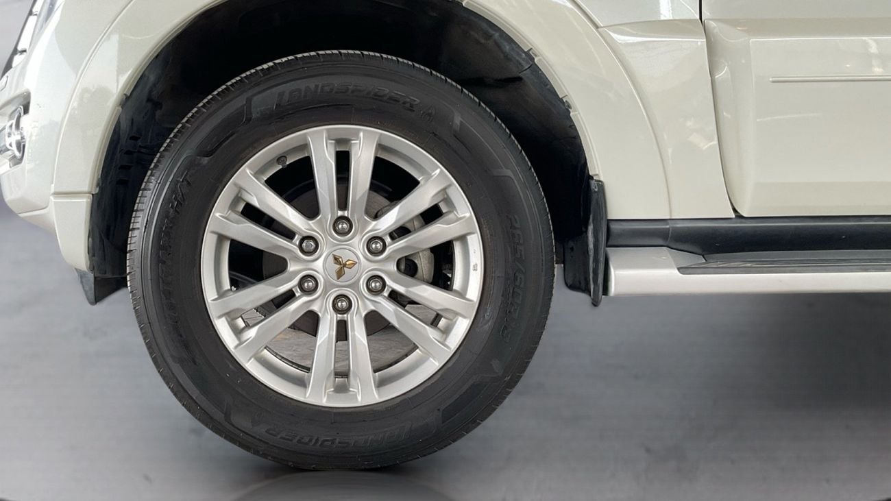 Mitsubishi Pajero GLS HIGHLINE | Guaranteed Warranty | 0 Down Payment