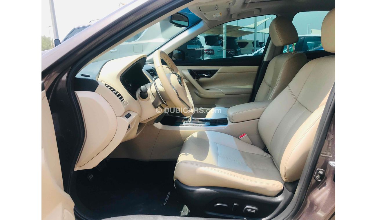 Nissan Altima 3.5 SL سياره نظيفه جدا بحاله ممتاذه بدون حوادث ضمان شاسيه جير ماكينه