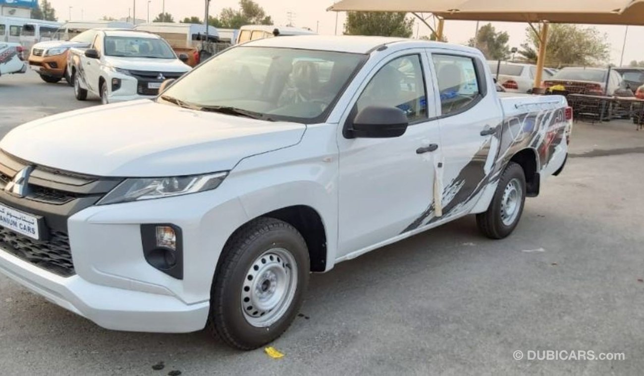 Mitsubishi L200 MITSUBISHI L200 PETROL 4X2  2020 0KM 48000AED