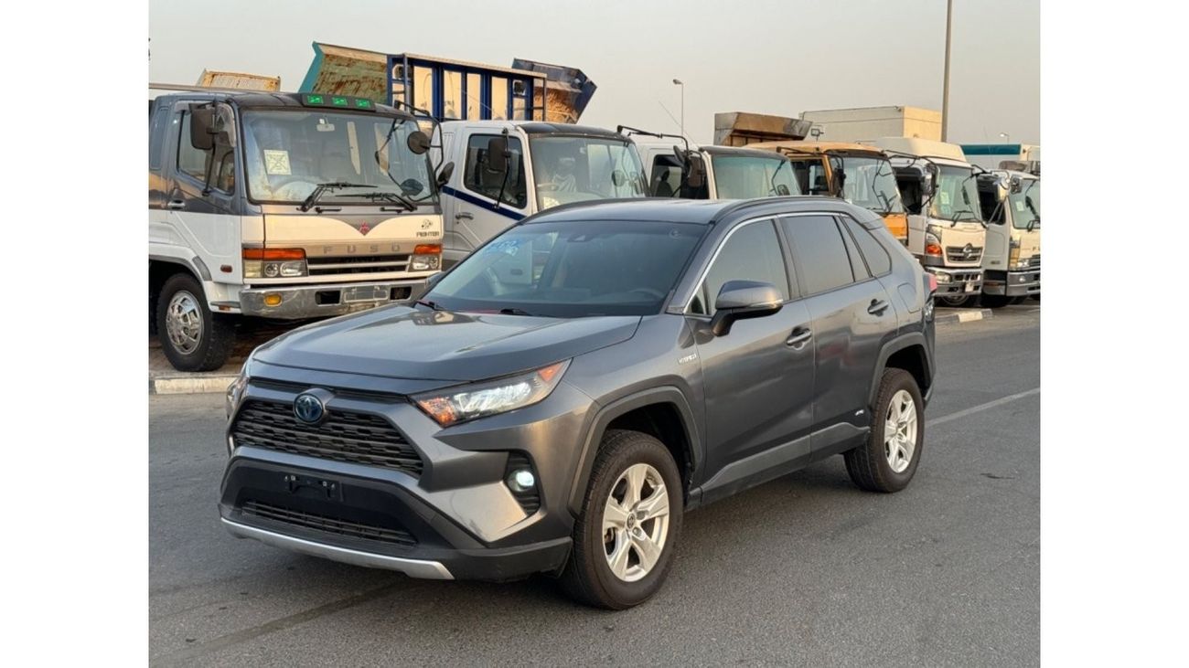 تويوتا راف ٤ 2021 LE HYBRID LOW MILES US SPEC