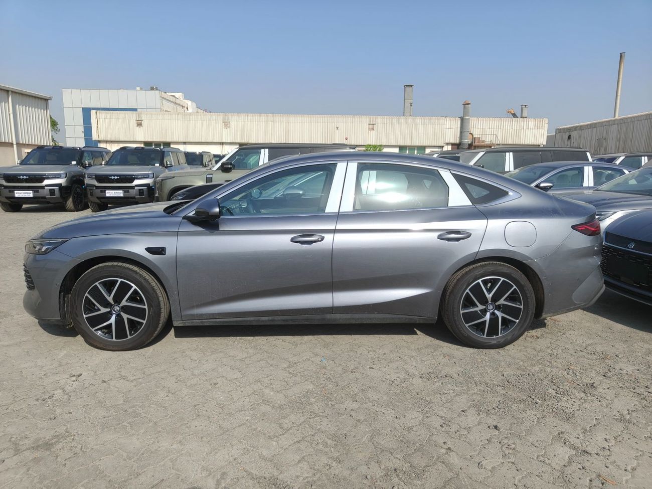 BYD Qin L DM-i Qin L DM 2025 Intelligent Driving Edition DM-i