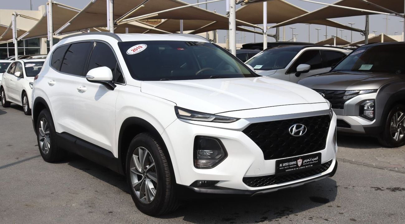 هيونداي سانتا في هيونداى سانتافى 2019 - خليجى -عدد 7 مقاعد - بدون حوادث محرك 2.4L بحاله ممتازه