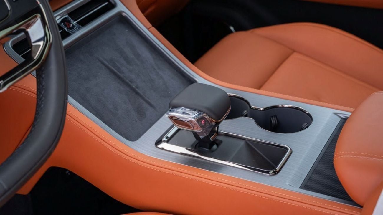 روكس 01 PRESTIGE VIP PLUG-IN HYBRID 1.5L Petrol Turbo Engine Electric Range 235KM FOR LOCAL تسجيل محلي