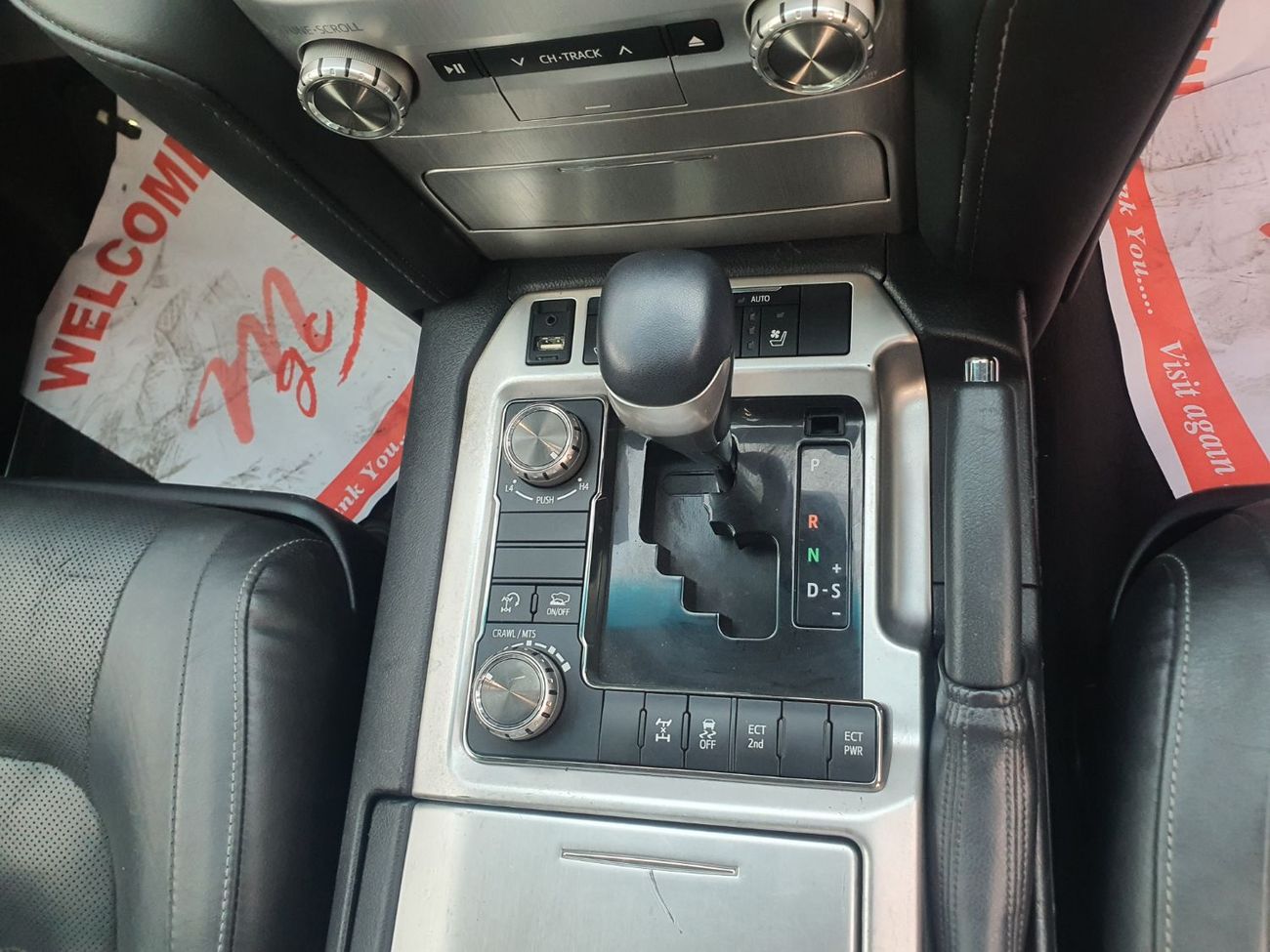 تويوتا لاند كروزر TOYOTA LAND CRUISER SAHARA RHD DIESEL FULL OPTION Modified 2024