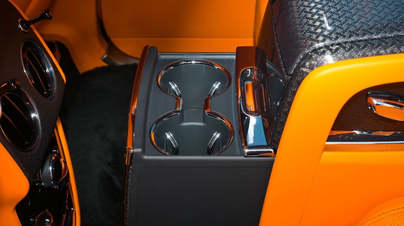 Rolls-Royce Cullinan Rolls-Royce Cullinan Black Badge 2024