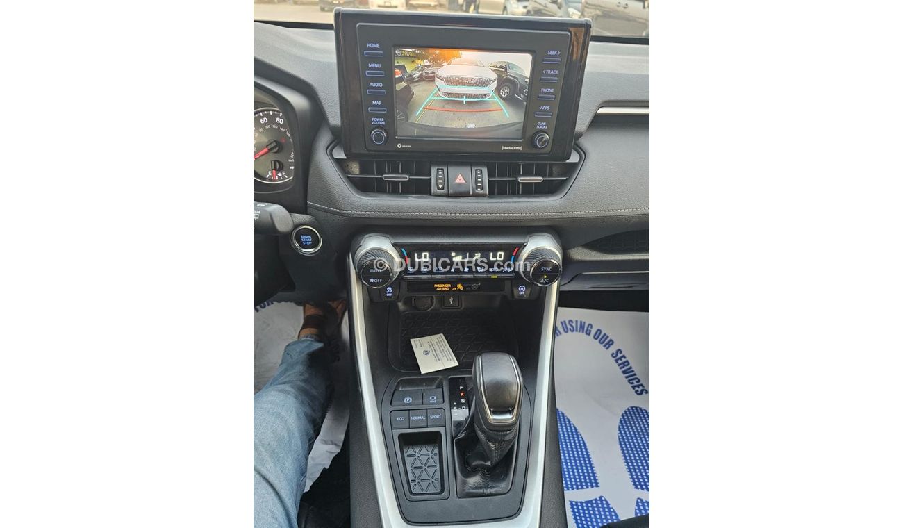 تويوتا راف ٤ 2020 Toyota Rav4 XLE 2.5L V4 / Export Only