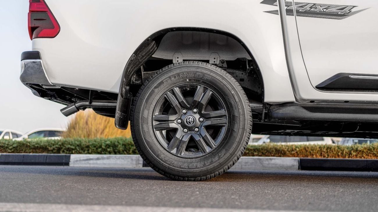 Toyota Hilux 2025 Toyota Hilux 2.7L AT Petrol (White)