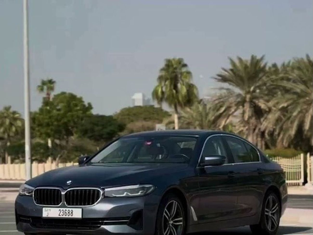 بي أم دبليو 520i 520i