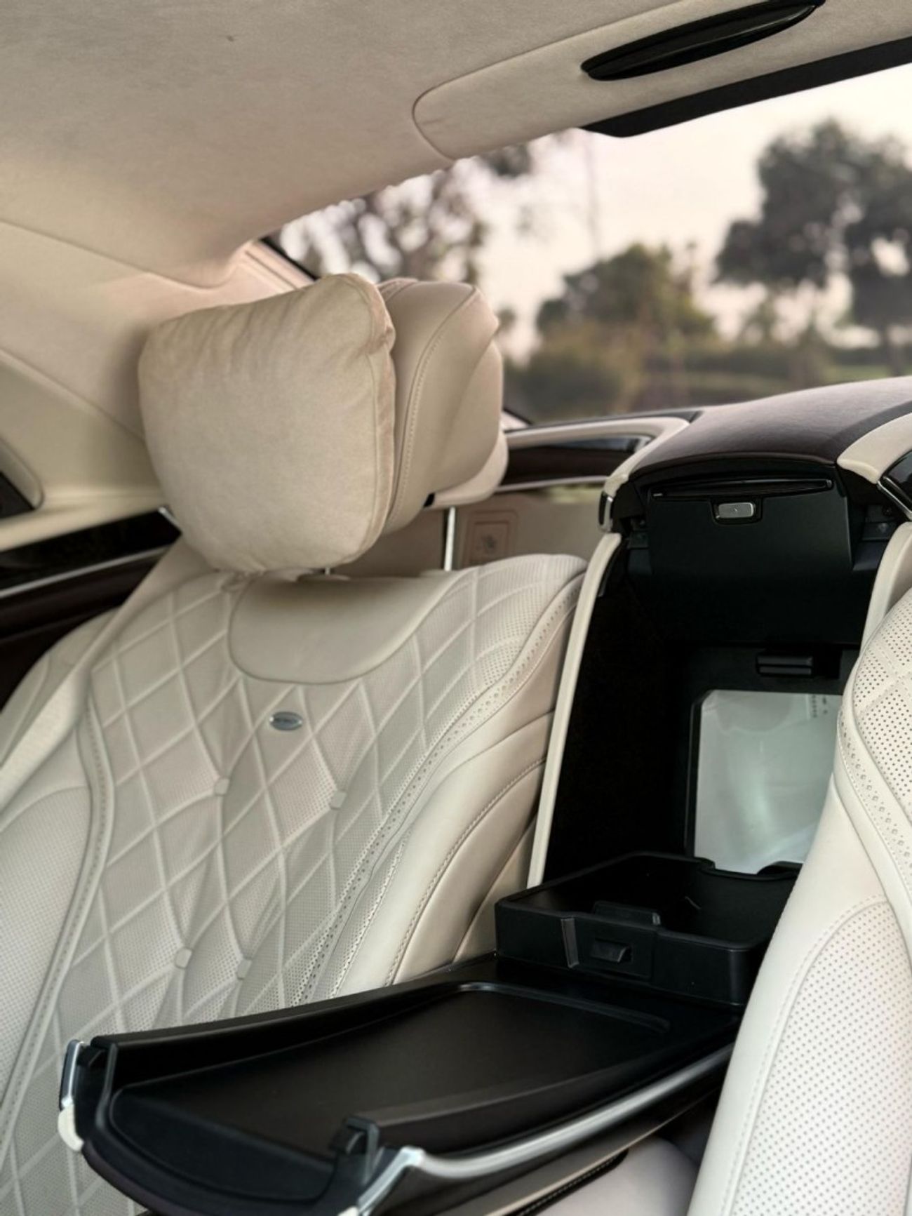 Mercedes Maybach V Class Maybach