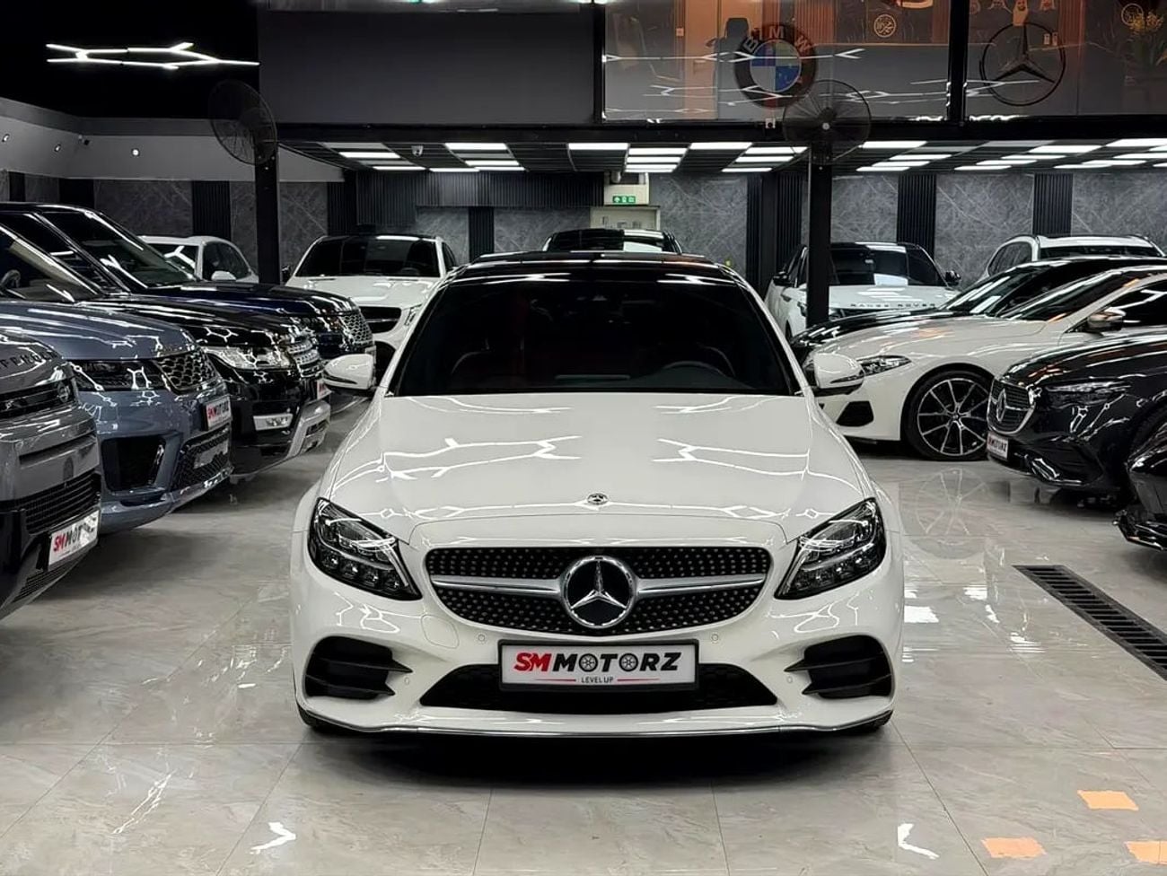 مرسيدس بنز C 200 AMG