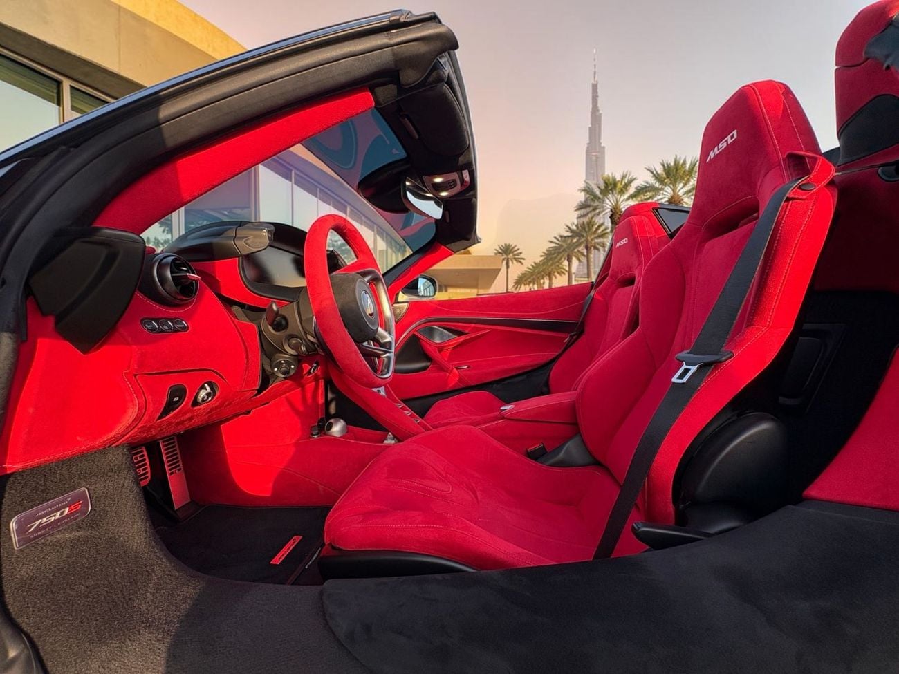 McLaren 750S Spider AED 27,999 P.M | MCLAREN 750S SPIDER MSO | 4.0L TWIN TURBO V8 | WARRANTY &amp; SERVICE PLAN | GCC SP