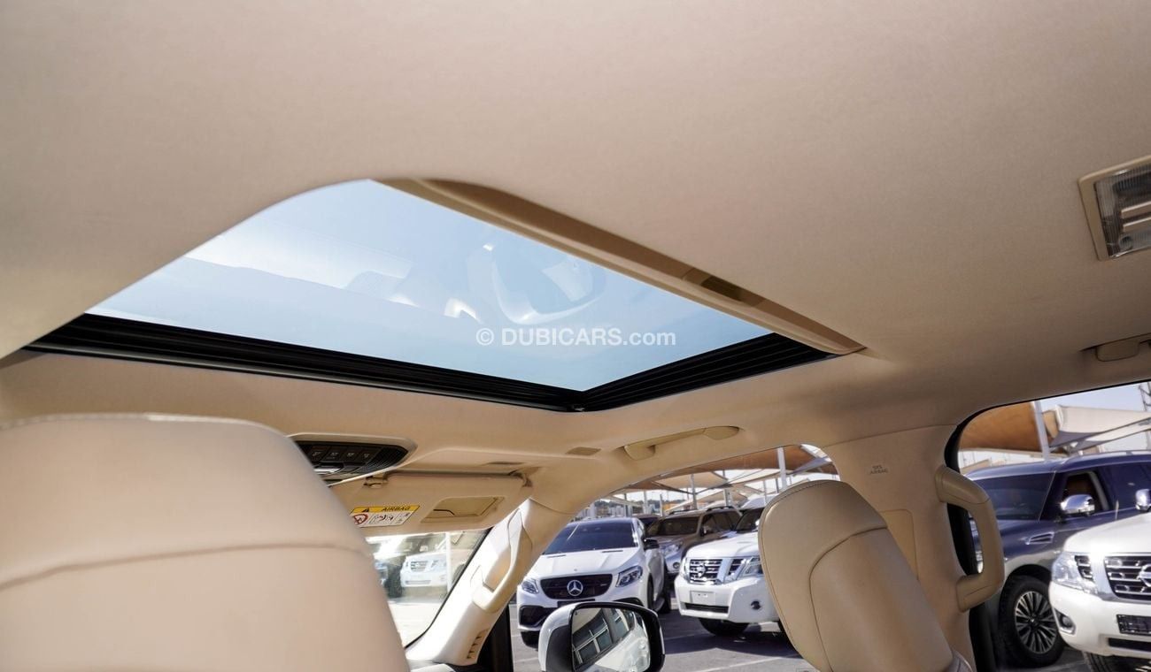 Toyota Land Cruiser GXR  3.5 L V6