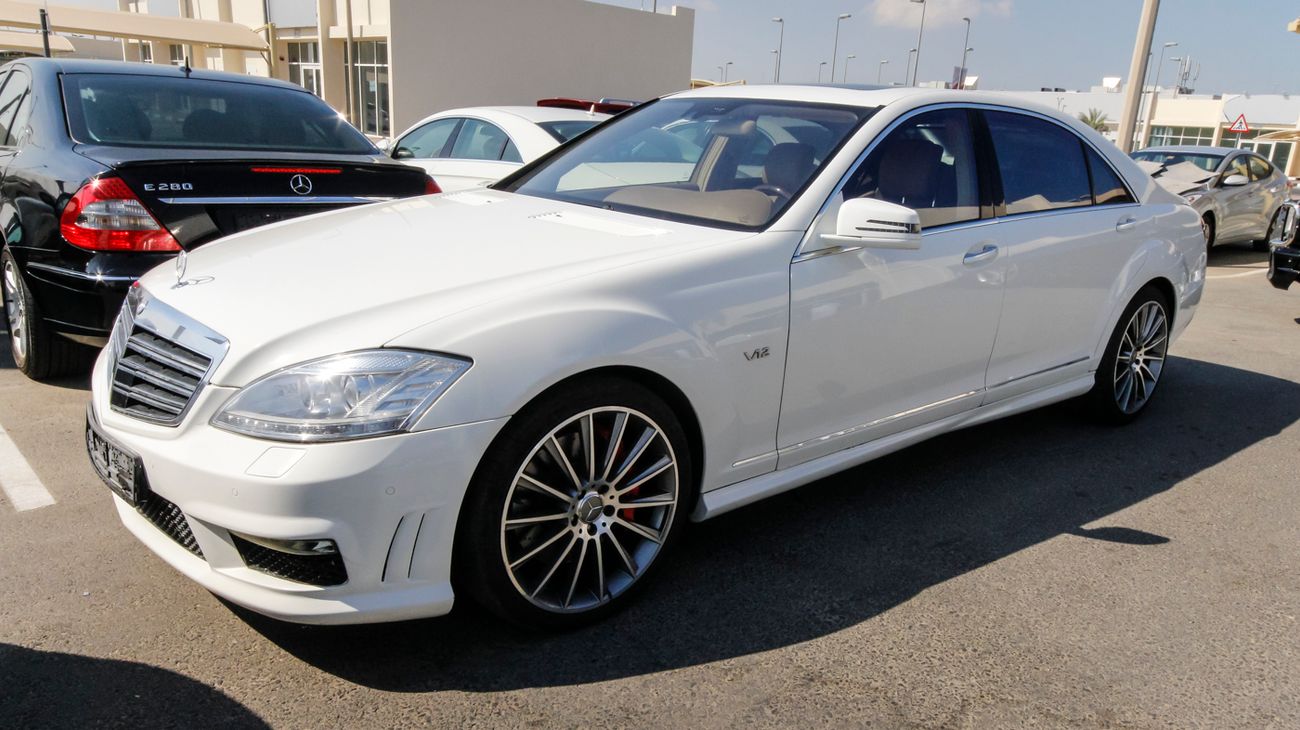 Mercedes-Benz S 600 S65 Badge