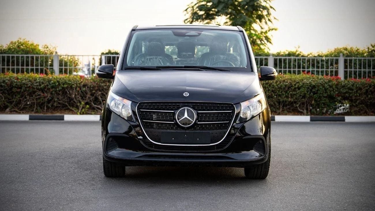 Mercedes Benz V300 2025 Mercedes-Benz V300 Extra Long (6 + 2 Seating) 2.0L 4-Cyl Petrol A/T RWD 4x2 Export Only
