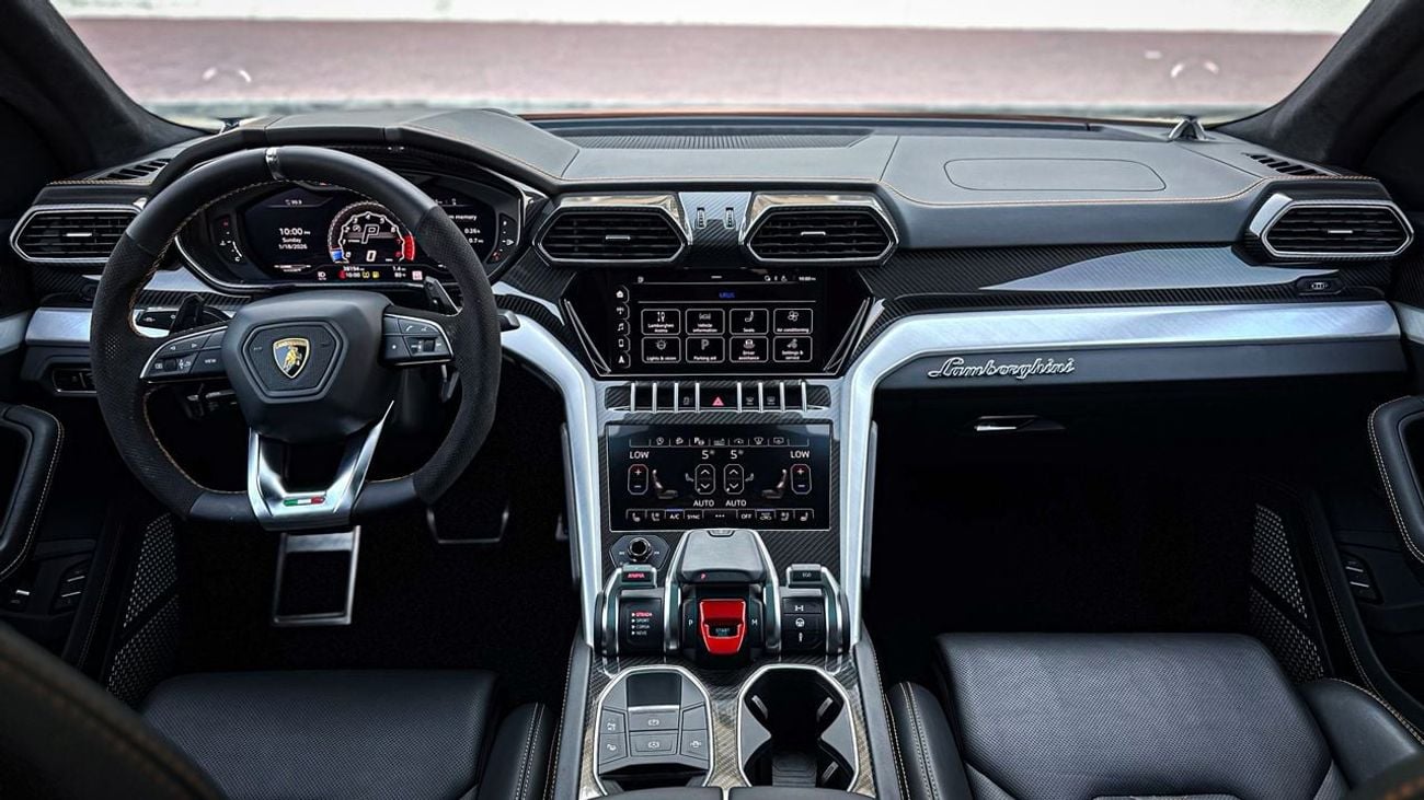 Lamborghini Urus STD Clean title Low Mileage