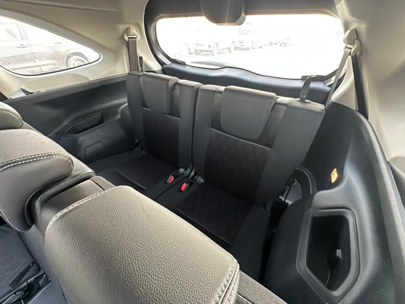 Toyota Veloz GX only export