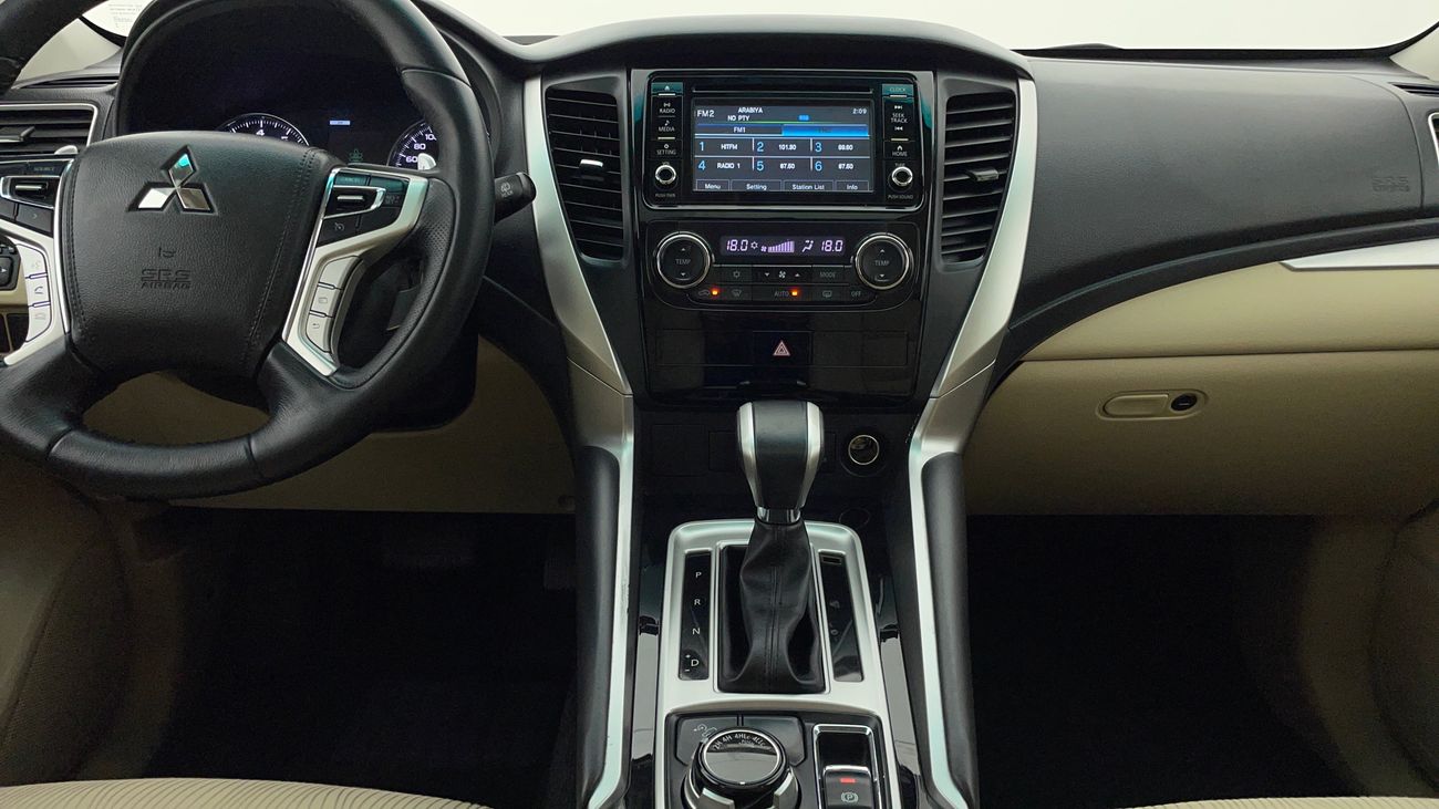 ميتسوبيشي مونتيرو سبورت GLS MID 3 | بدون دفعة مقدمة | اختبار قيادة مجاني للمنزل