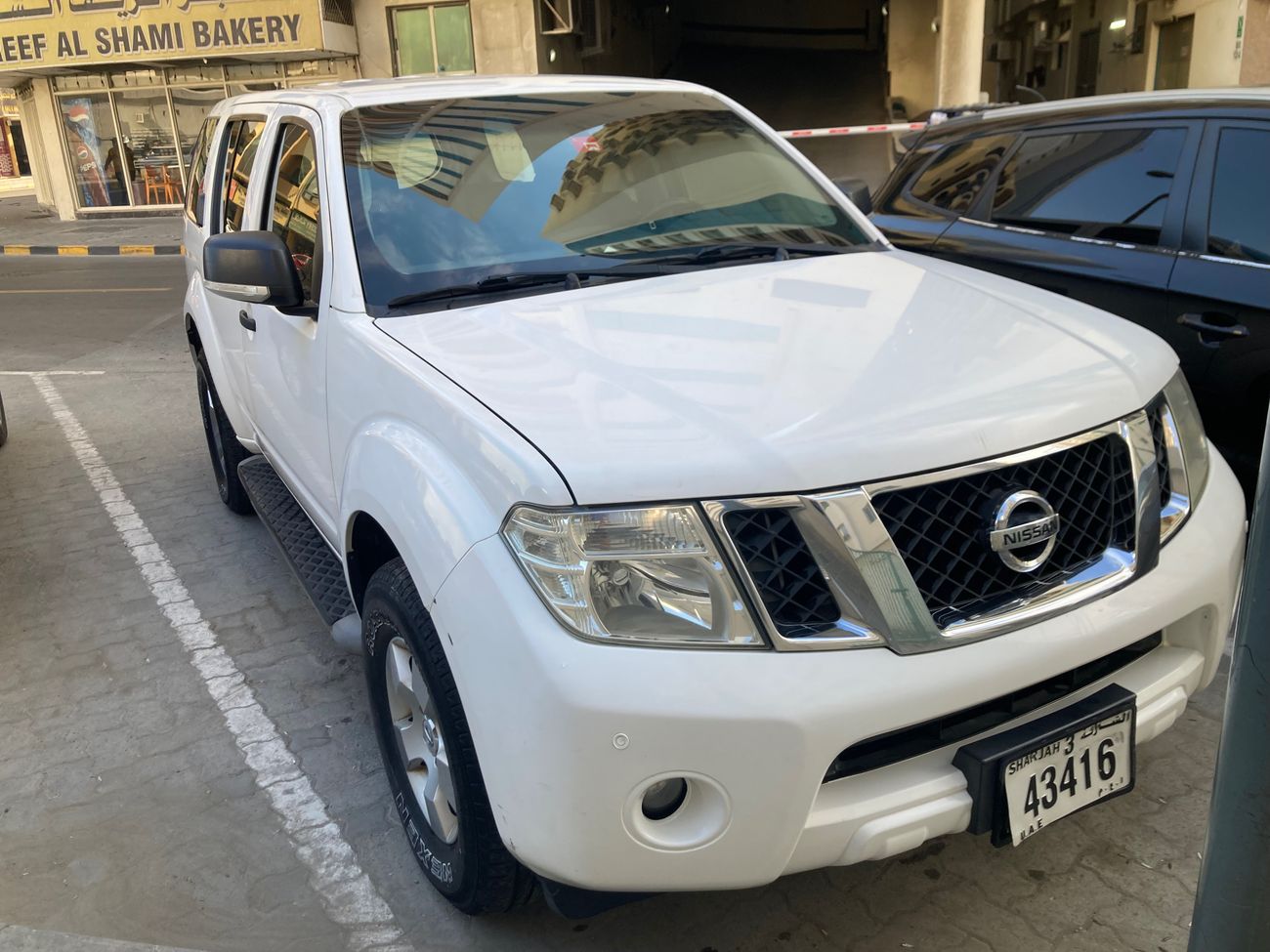 Nissan Pathfinder Std 3.5L
