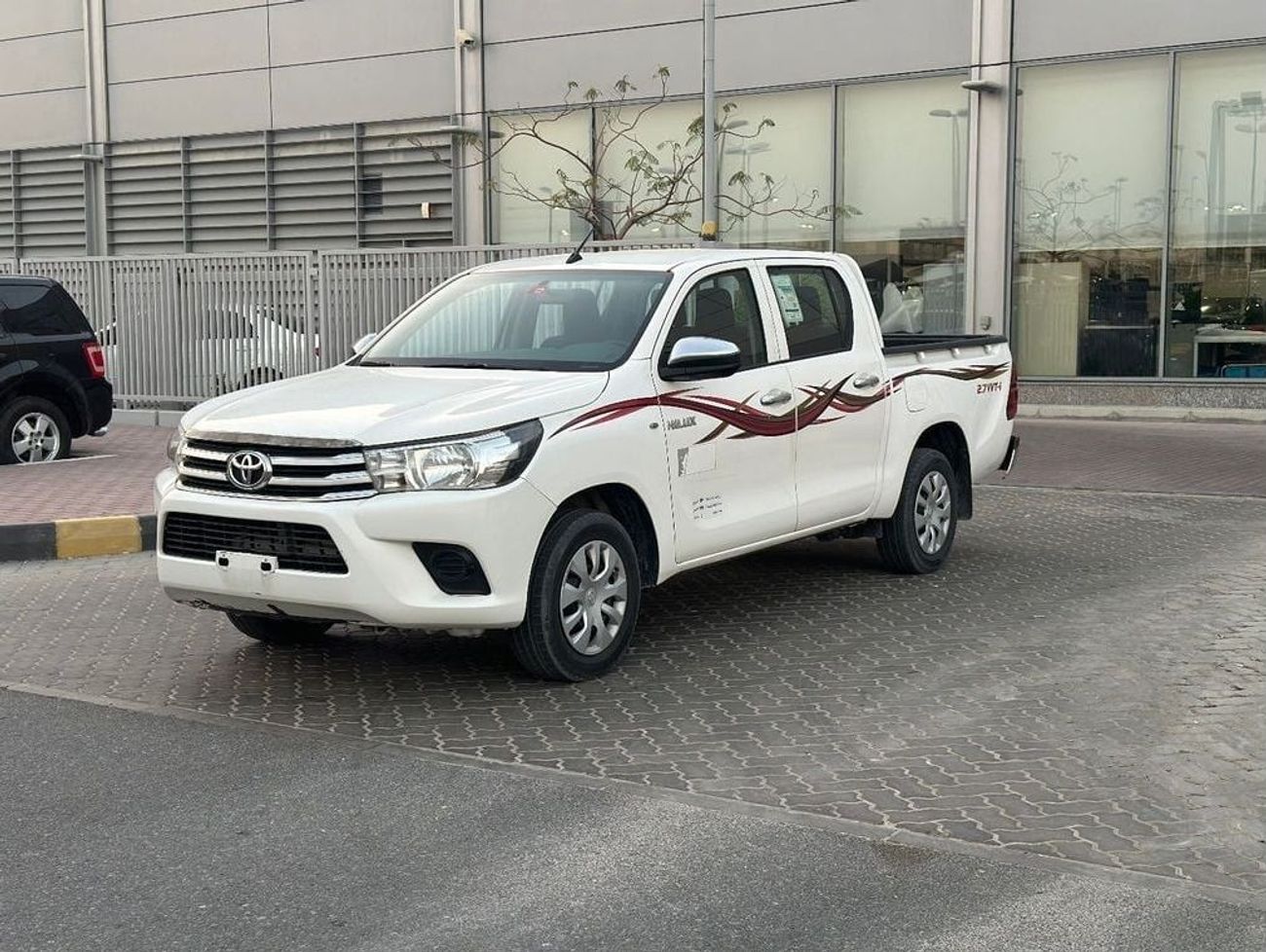 Toyota Hilux GLX 2 2.7L RWD