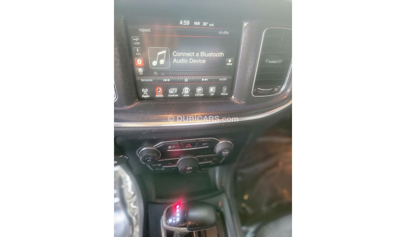 Dodge Charger SXT