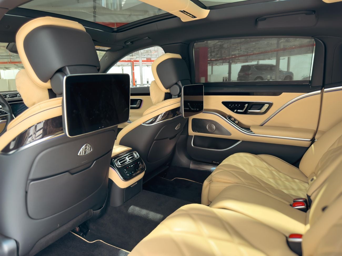 Mercedes Maybach S680 Maybach