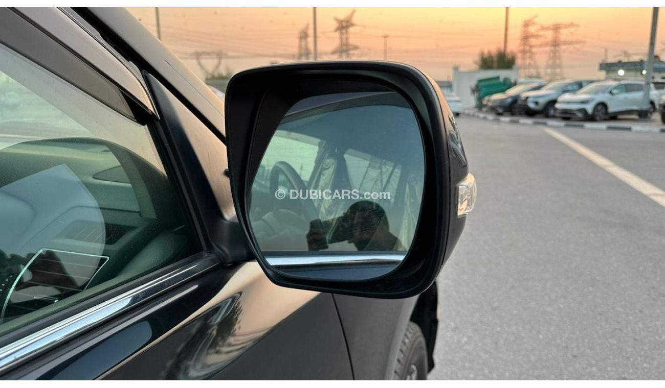 Toyota Prado 10/2017 TZG 2.8L Full Option Diesel [RHD] JAPAN IMPORTED QISJ Premium Condition.