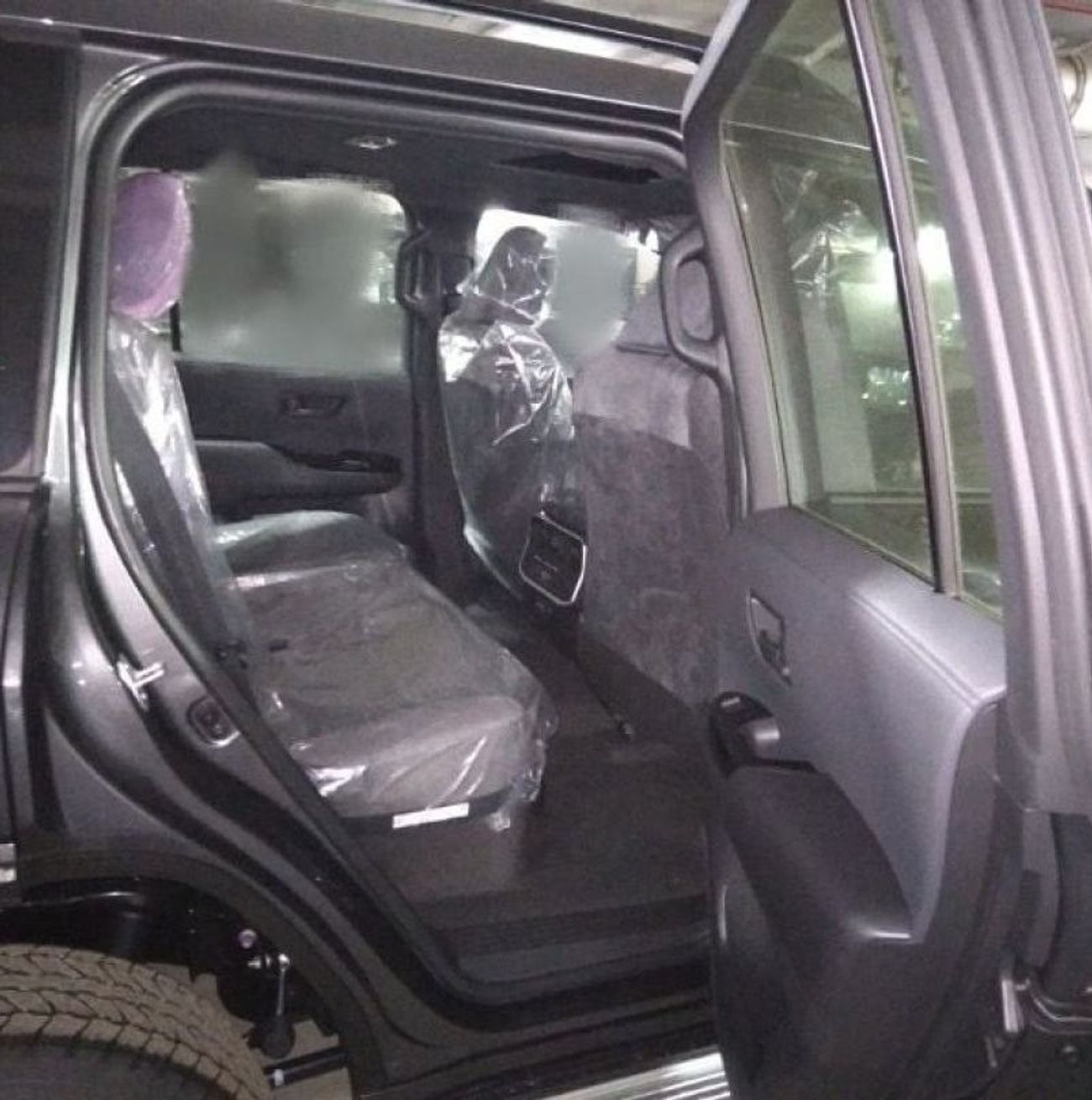 تويوتا لاند كروزر TOYOTA LAND CRUISER 300 GXR V6 3.3L DIESEL 7