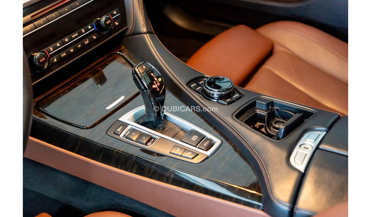 BMW 640i 2015 BMW 640 Gran Coupe / M Sports Package / Full-Service History