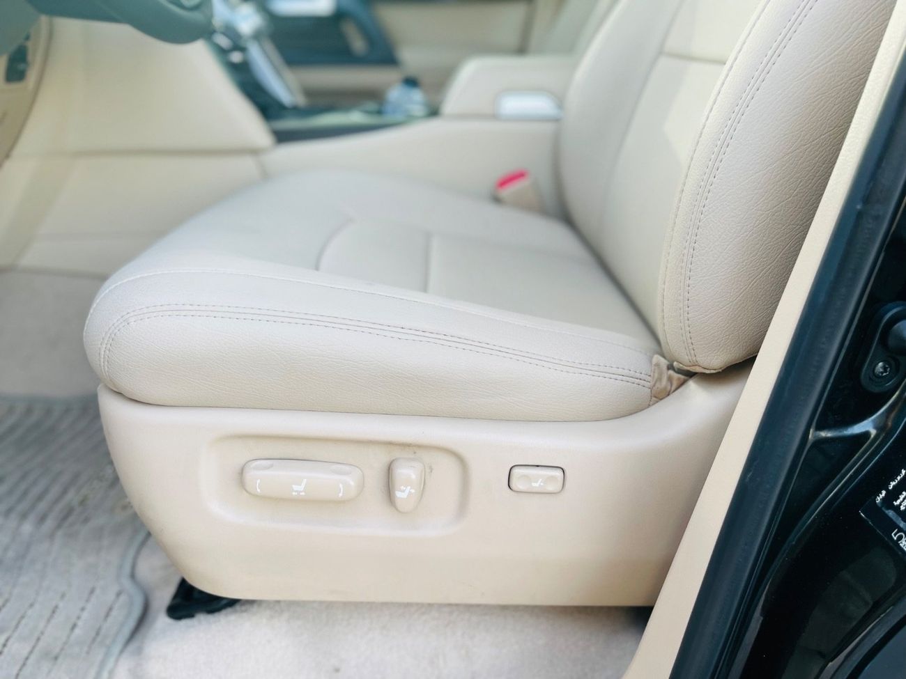 تويوتا لاند كروزر Toyota landcuriser GXR V8 full option upgrade inside and outside 2025 shape