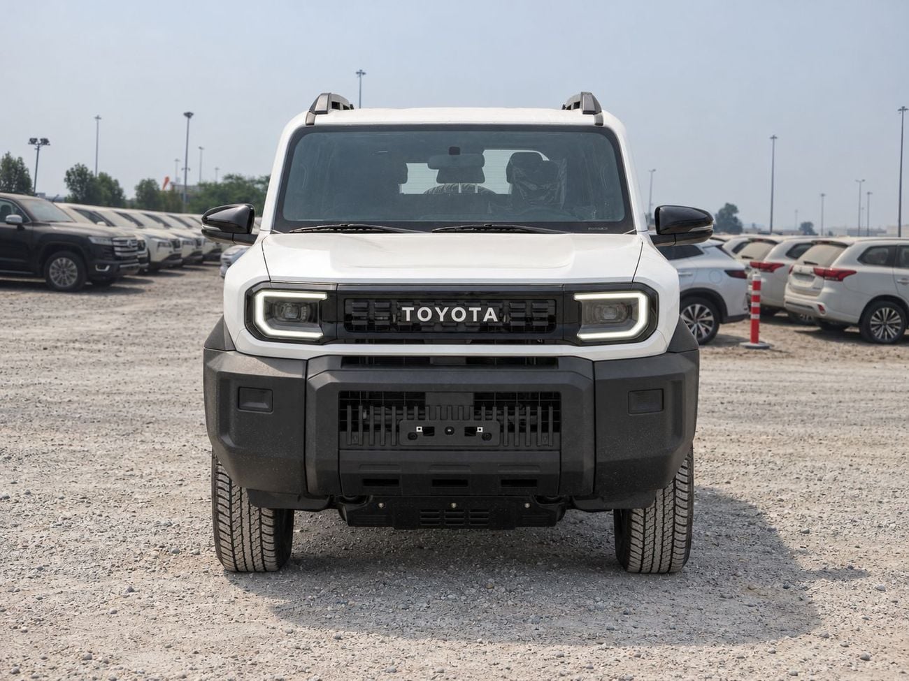 Toyota FJ Cruiser ECTAV0137 - 2027 Toyota FJ Cruiser - 2.7L Petrol Auto - White