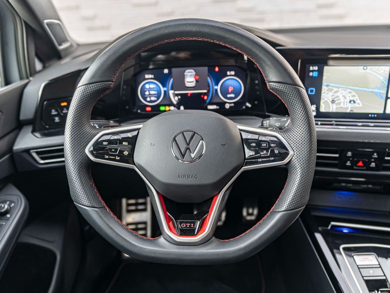 Volkswagen Golf GTI Sport 2.0T