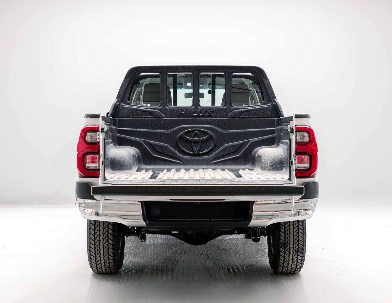 Toyota Hilux 2025 Toyota Hilux HI 2.7 - Platinum White Pearl Inside Black | Export Only