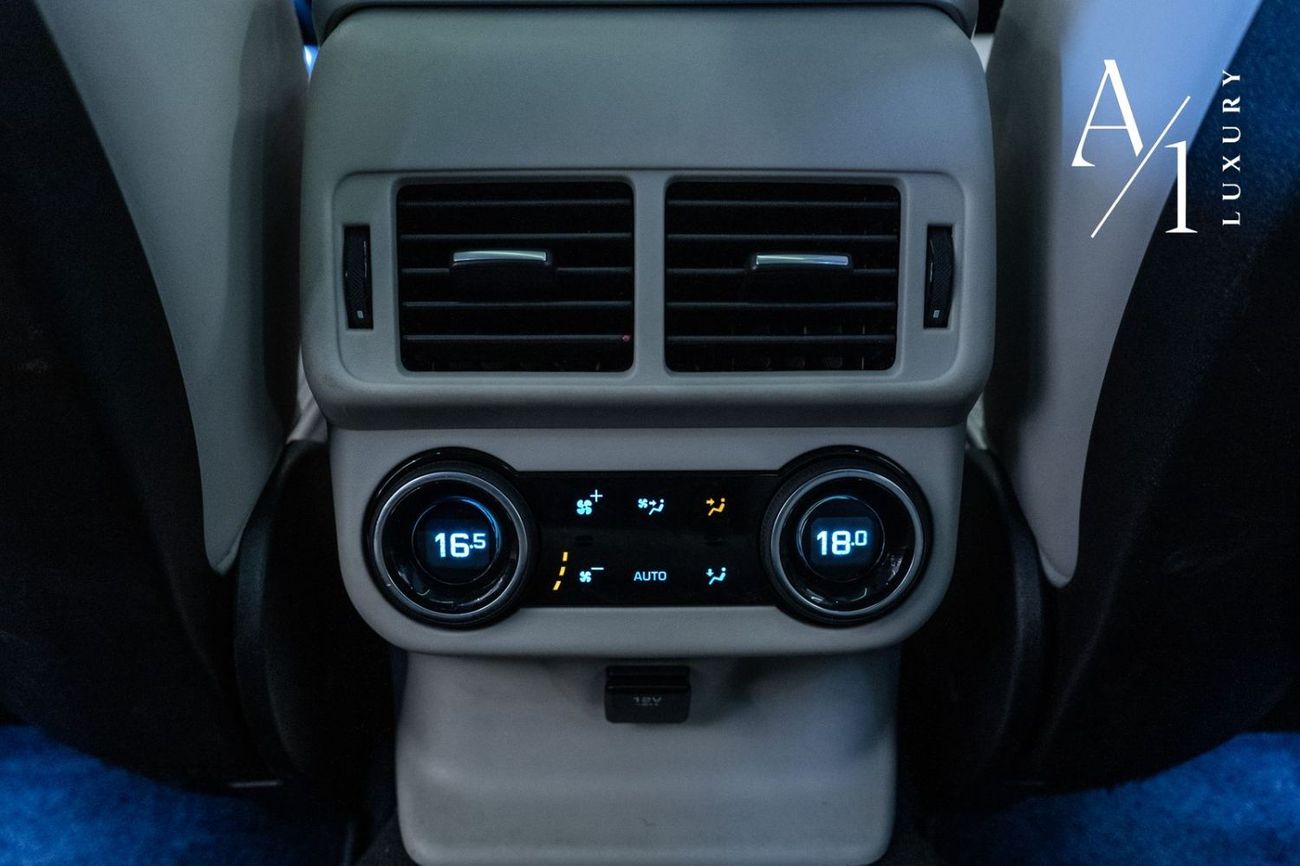 لاند روفر رينج روفر فيلار P250 R-Dynamic HSE 2.0L 2018 Range Rover Velar P250 HSE R-Dynamic, Warranty, Full Service History, E